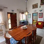 Campo De Oleandros بيت للعطل *