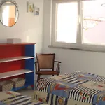 Campo De Oleandros * לוריניה