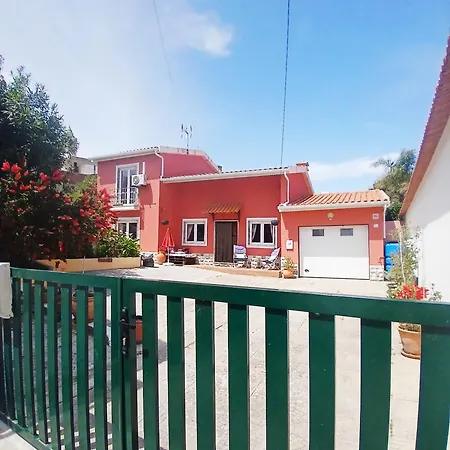 Campo De Oleandros Holiday home Lourinha (Lisbon)