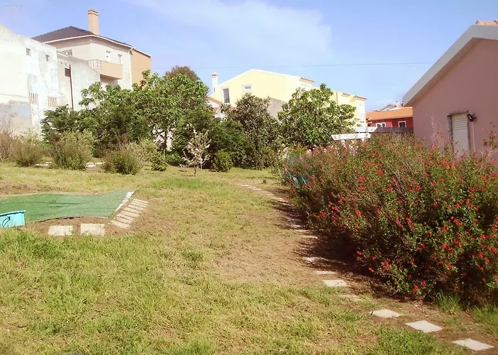 Campo De Oleandros 로리냐